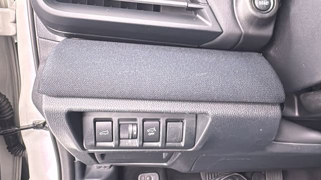 Used 2022 Subaru Outback Premium image 33