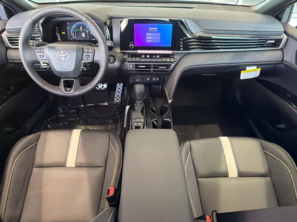 Certified 2026 Toyota Camry SE FWD image 32