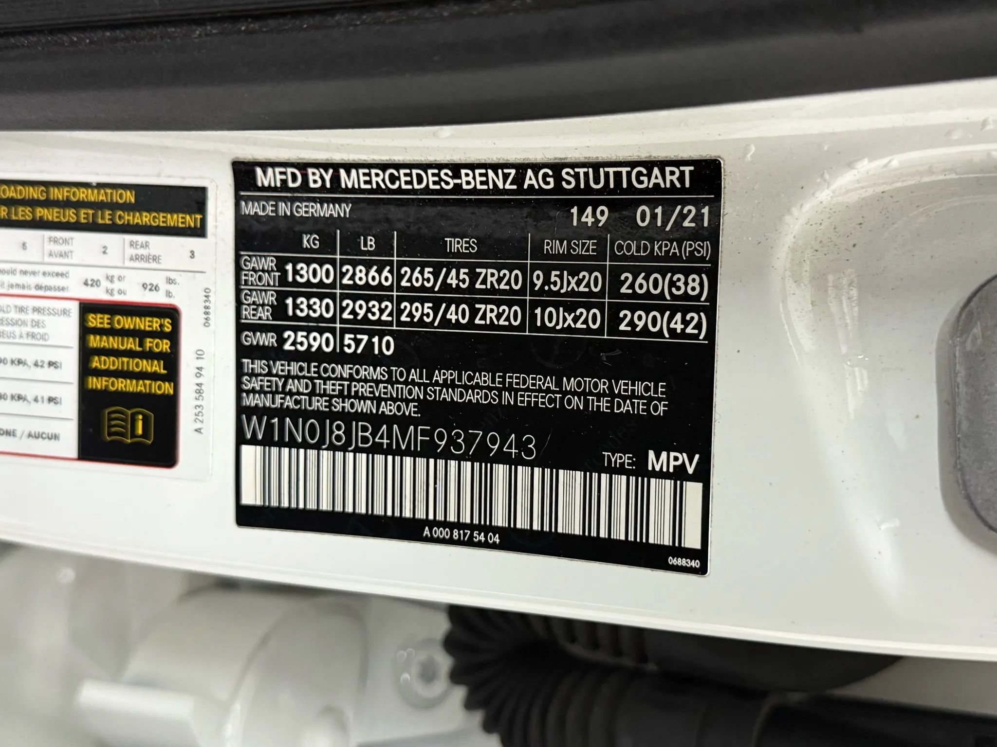 Used 2021 Mercedes-Benz GLC 63 AMG 4MATIC Coupe w/ AMG Night Package image 52