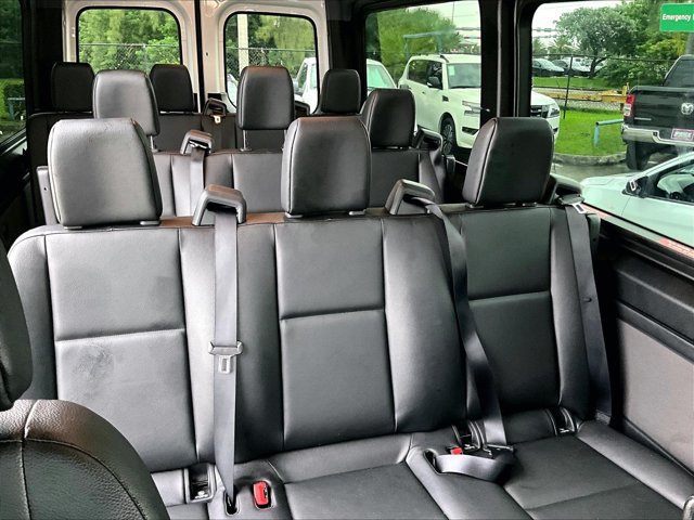 Used 2022 Mercedes-Benz Sprinter 2500 image 12