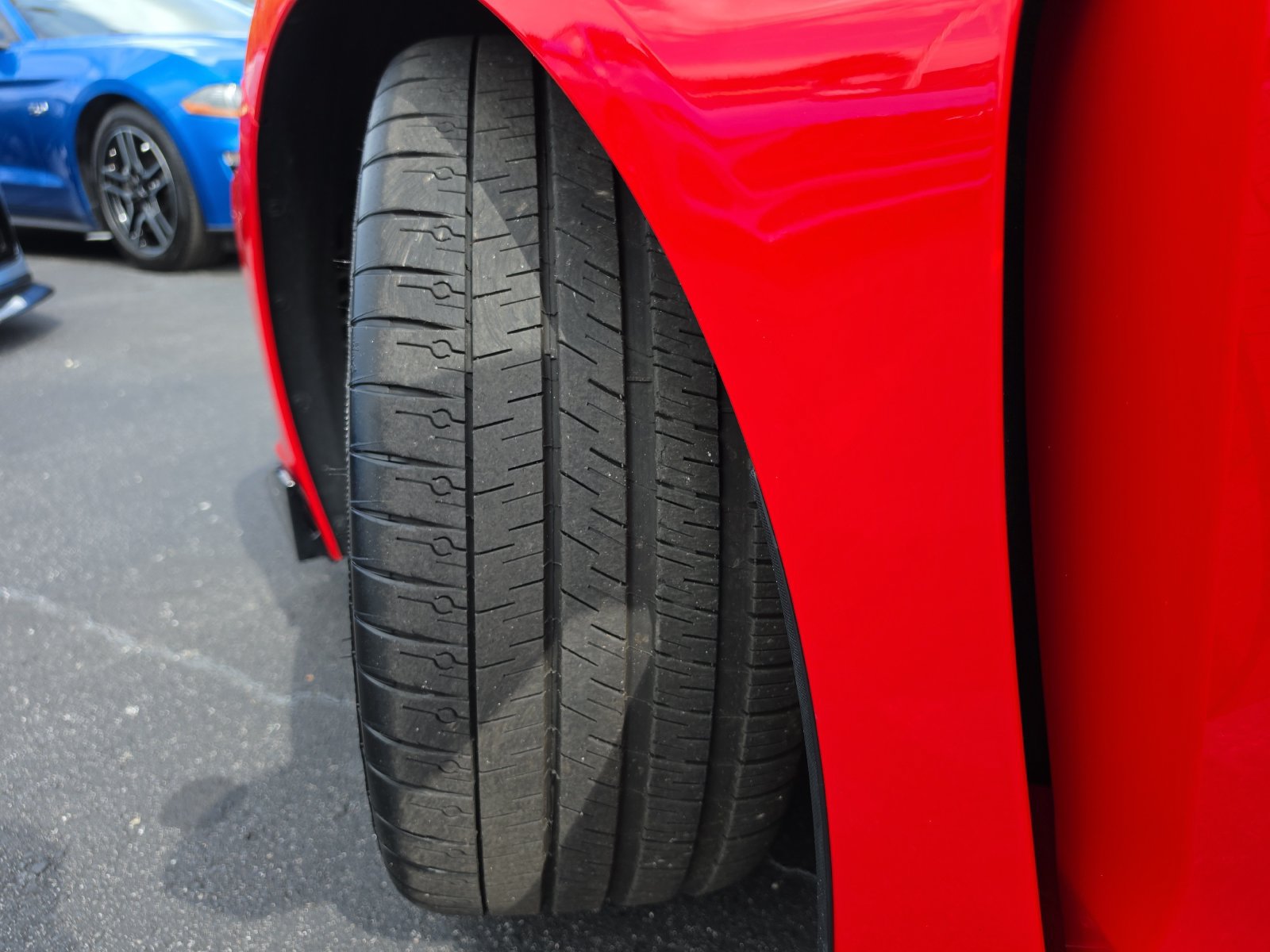 Used 2023 Chevrolet Corvette Stingray Preferred Cpe w/ Engine Appearance Package RWD image 28