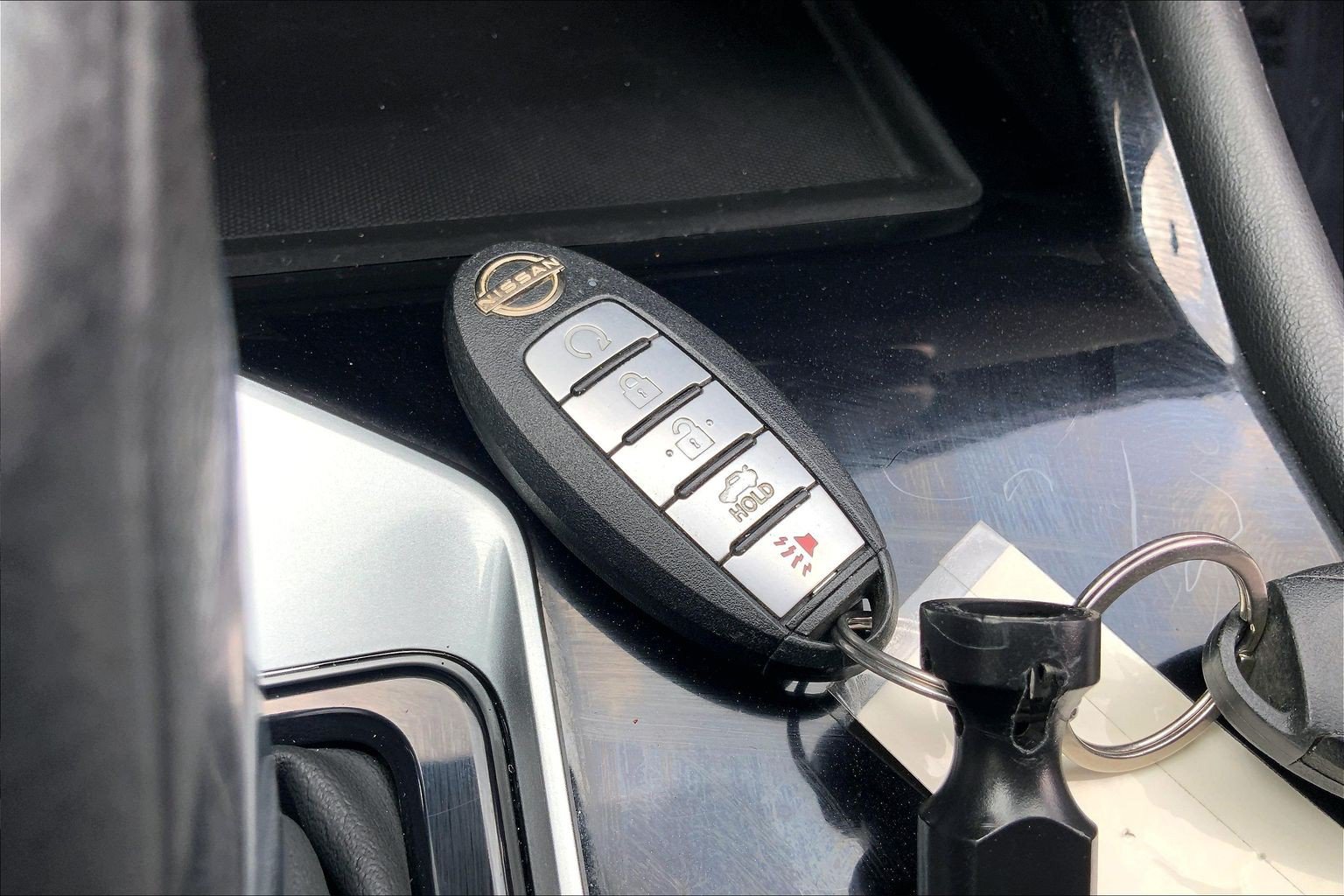 Used 2023 Nissan Altima 2.5 SV AWD/4WD image 14
