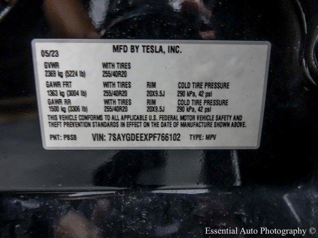 Used 2023 Tesla Model Y Long Range AWD/4WD image 40