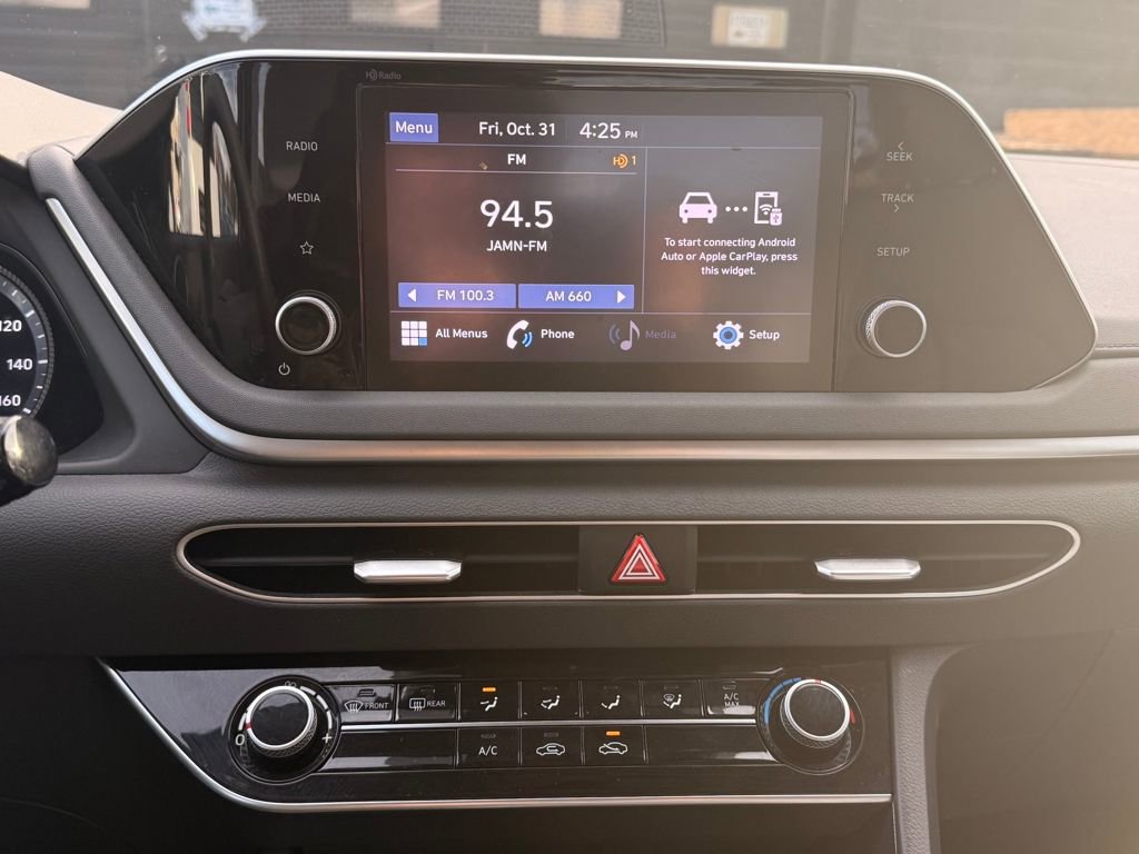 Used 2023 Hyundai Sonata SE image 34