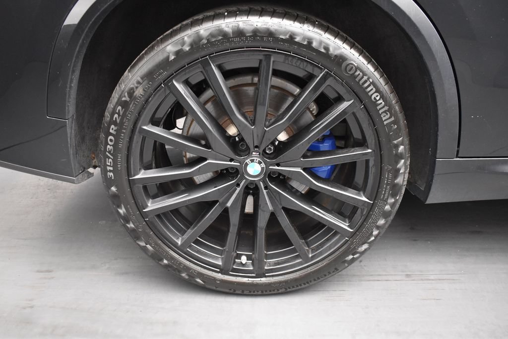 Used 2021 BMW X5 M50i AWD/4WD image 16