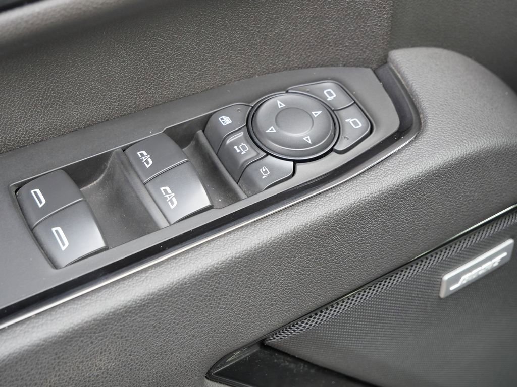 Used 2025 GMC Sierra 2500 AT4 w/ AT4 Premium Plus Package image 34