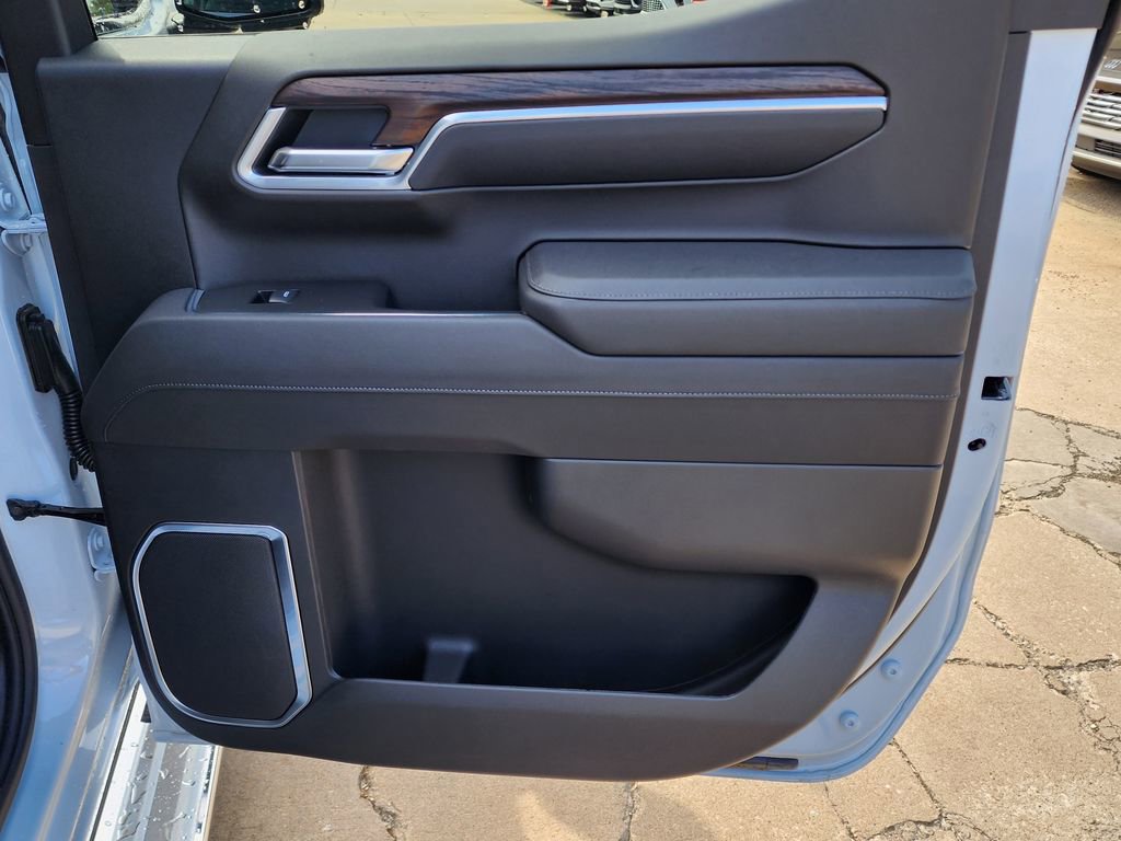 New 2026 GMC Sierra 1500 SLT w/ SLT Premium Plus Package image 40