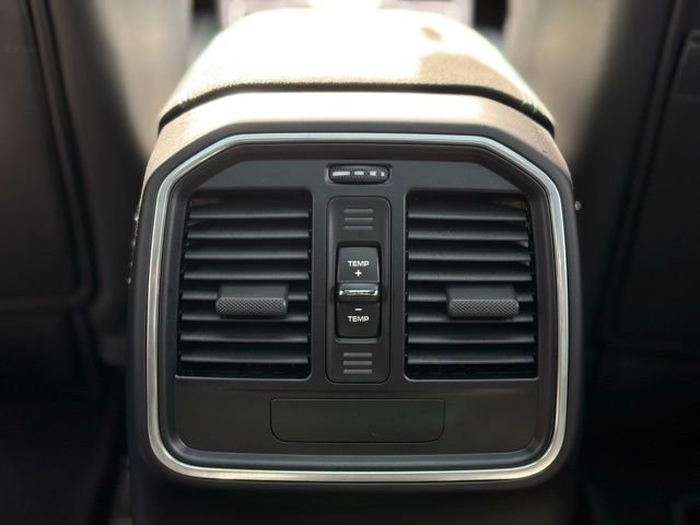 Used 2023 Porsche Macan GTS image 50