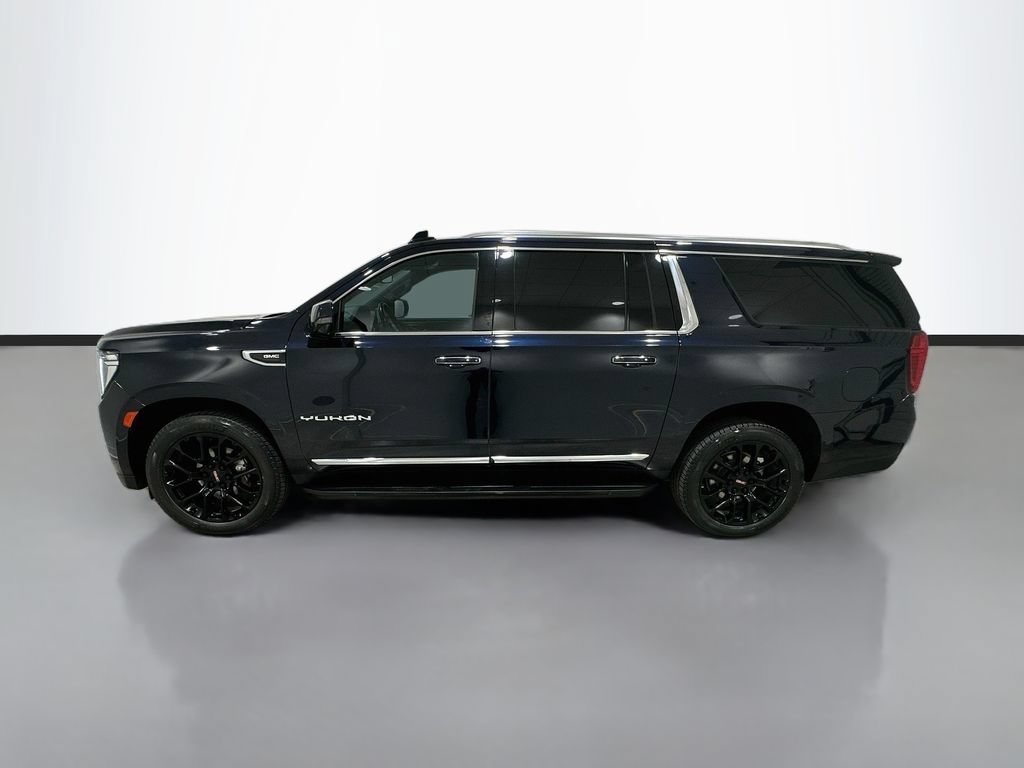 Certified 2023 GMC Yukon XL SLT w/ SLT Luxury Package RWD image 4