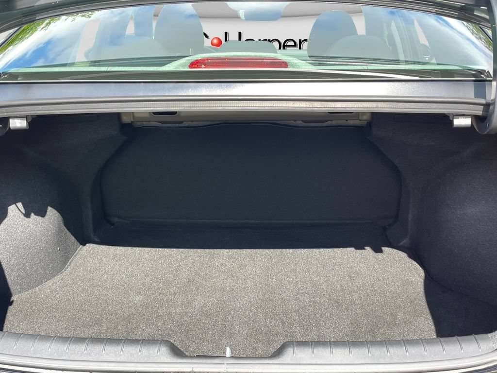 Used 2023 Hyundai Elantra SEL w/ Cargo Package FWD image 14