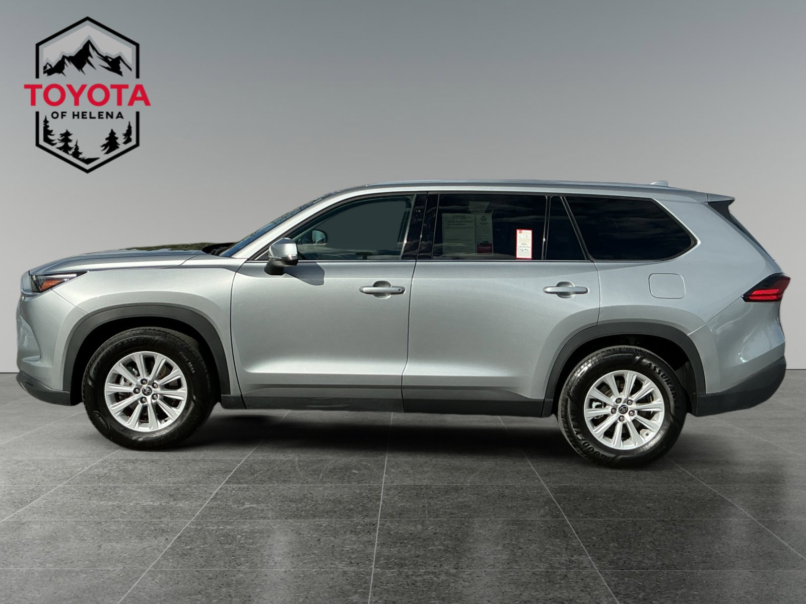 Certified 2025 Toyota Grand Highlander AWD image 2
