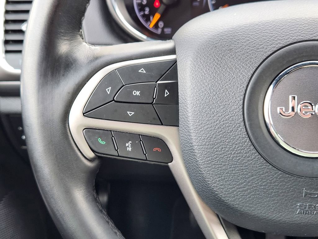 Used 2021 Jeep Grand Cherokee Laredo X image 19