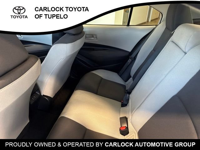Used 2026 Toyota Corolla LE FWD image 17