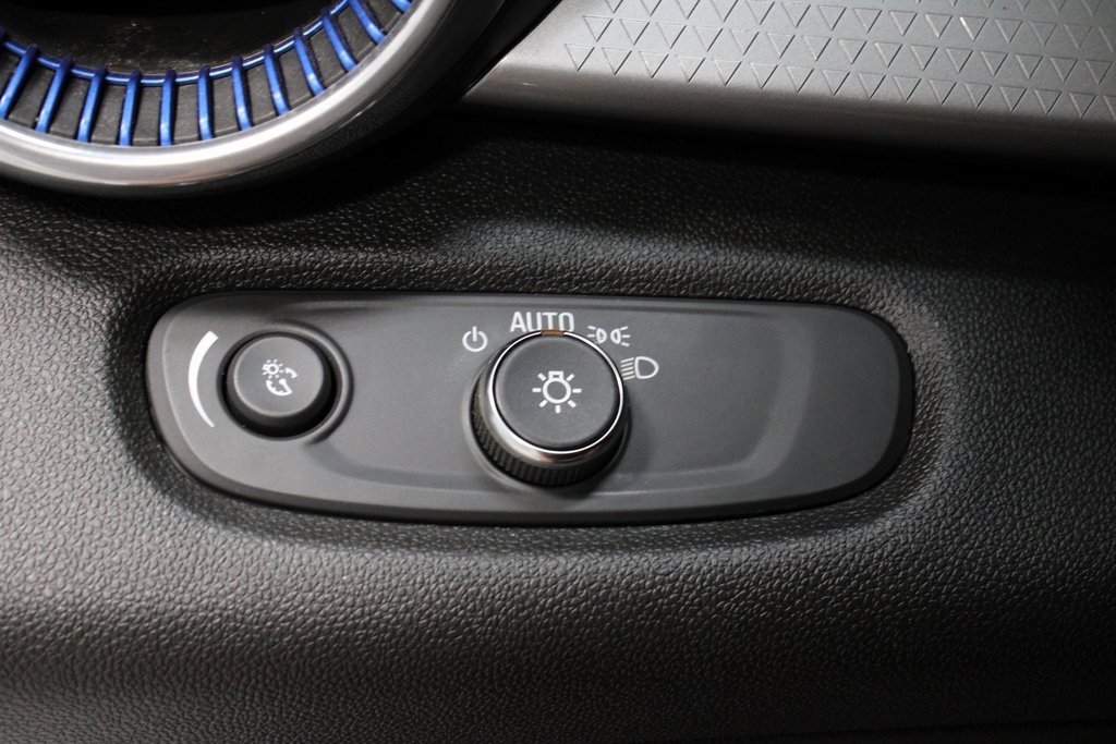 Used 2024 Chevrolet Trax LT w/ Driver Confidence Package image 26