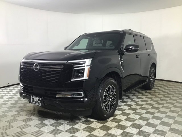 Used 2025 Nissan Armada Platinum image 3