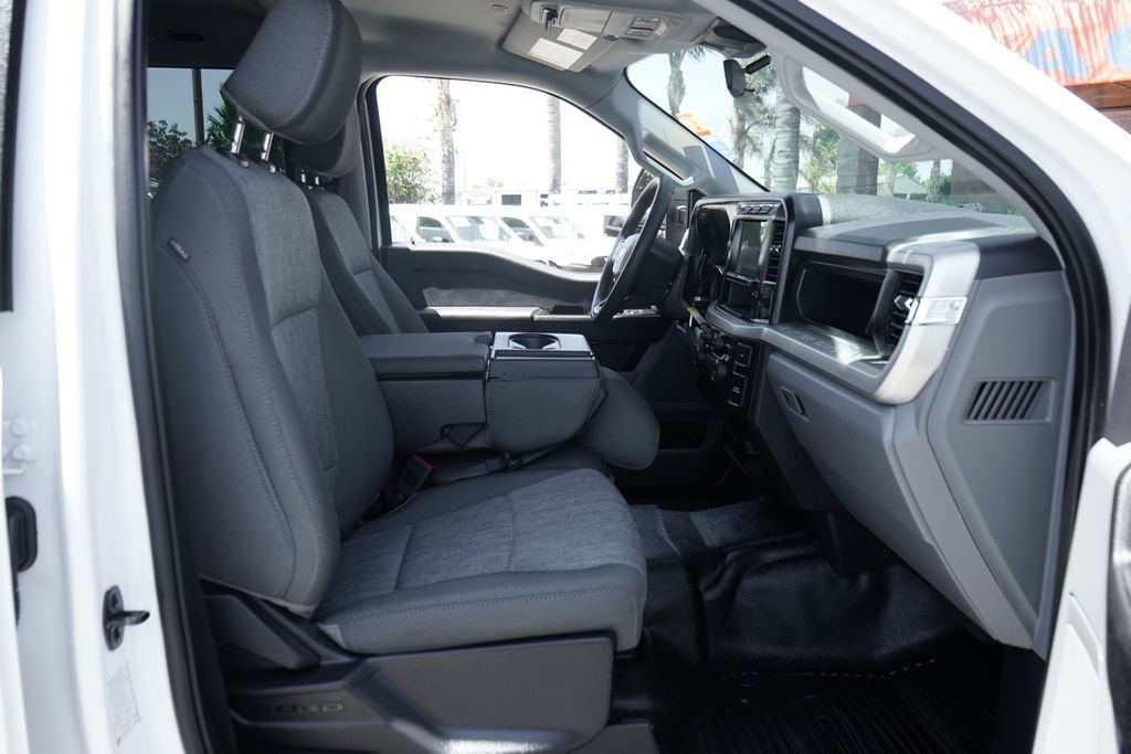 Used 2023 Ford F350 XL w/ XL Driver Assist Package AWD/4WD image 37
