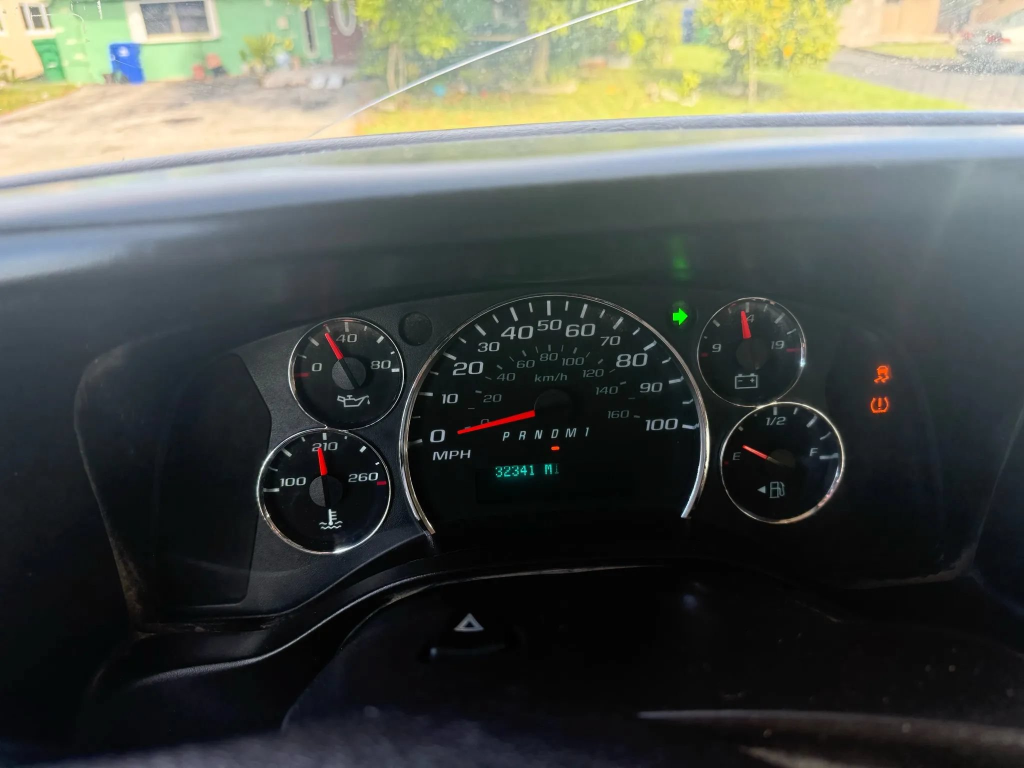 Used 2015 Chevrolet Express 2500 LT w/ LT Preferred Equipment Group RWD image 10