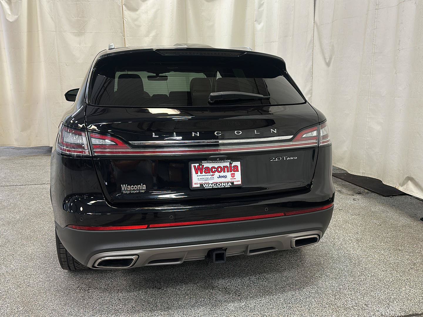 Used 2020 Lincoln Nautilus Reserve w/ Equipment Group 202A AWD/4WD image 4