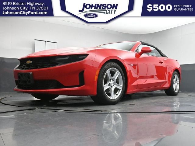 Used 2020 Chevrolet Camaro LT RWD image 26