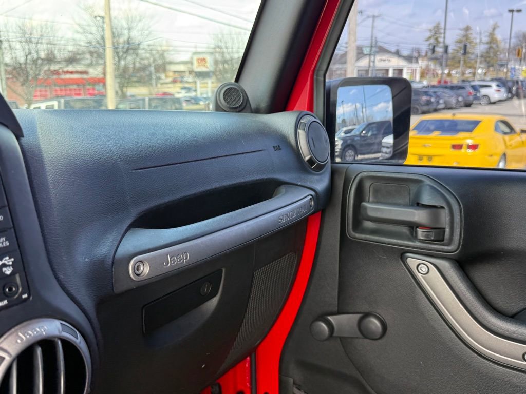 Used 2014 Jeep Wrangler Unlimited Sport image 22