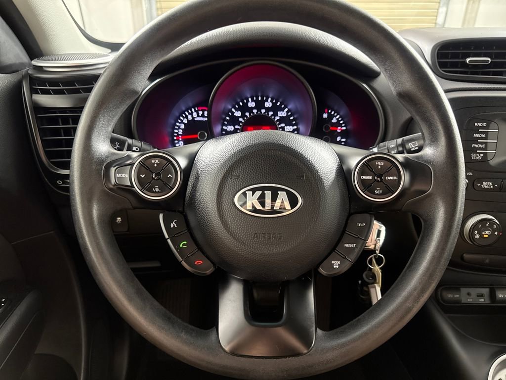 Used 2015 Kia Soul image 13