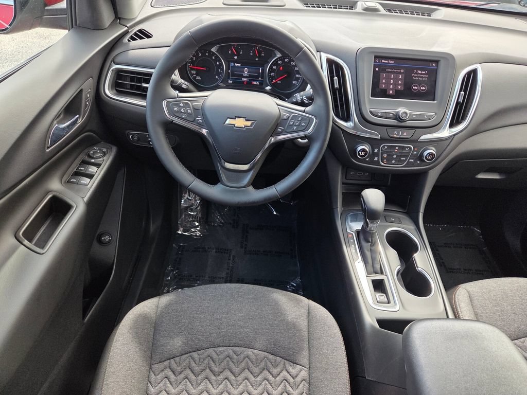 Used 2024 Chevrolet Equinox LT w/ LPO, Cargo Package FWD image 9