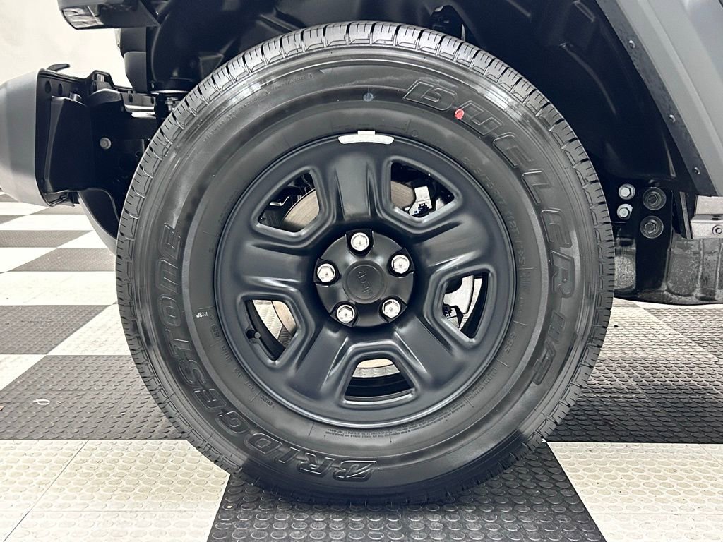 New 2026 Jeep Gladiator Sport image 8