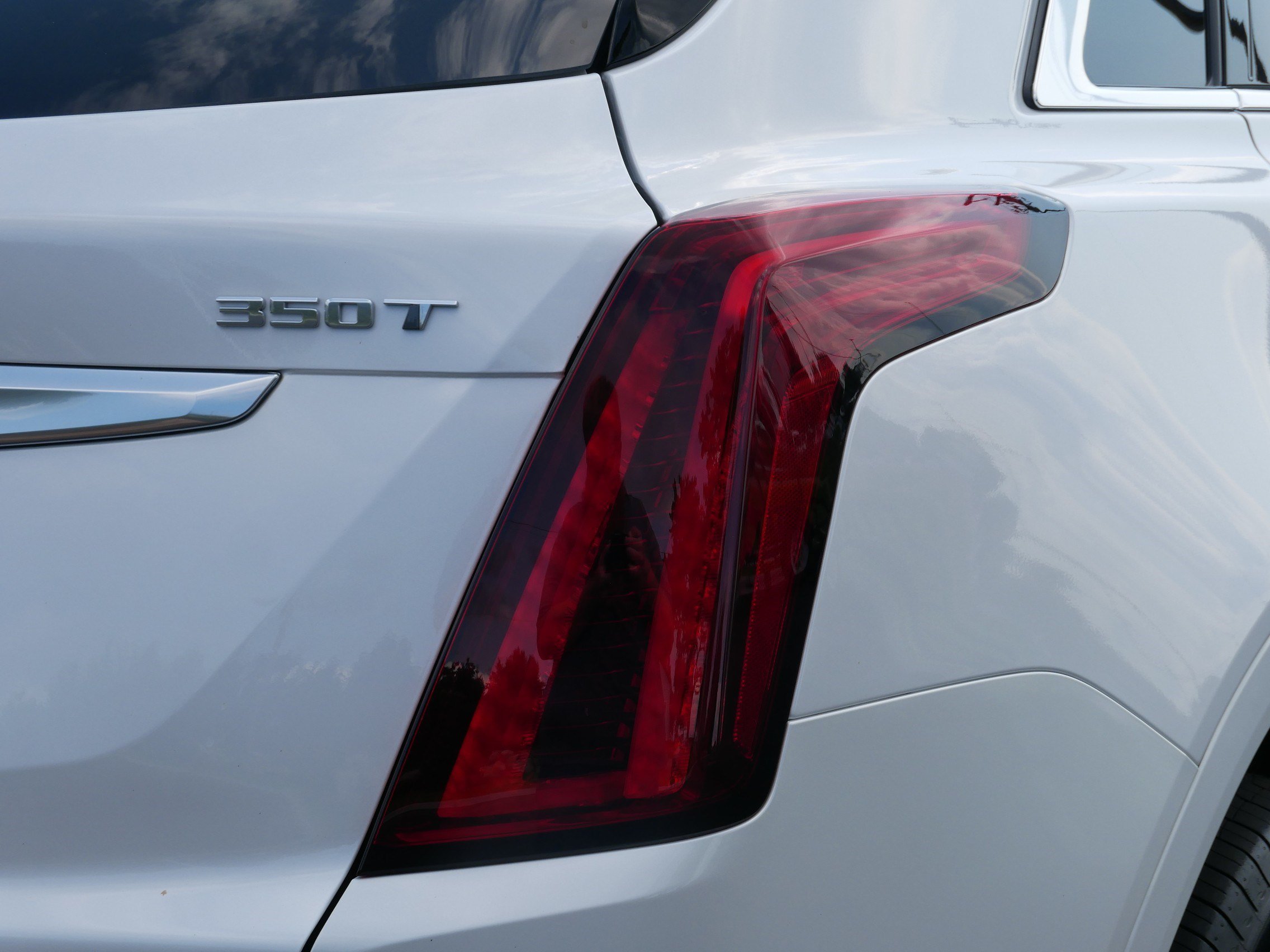 Used 2026 Cadillac XT5 Luxury w/ LPO, Floor Liner Package AWD/4WD image 15