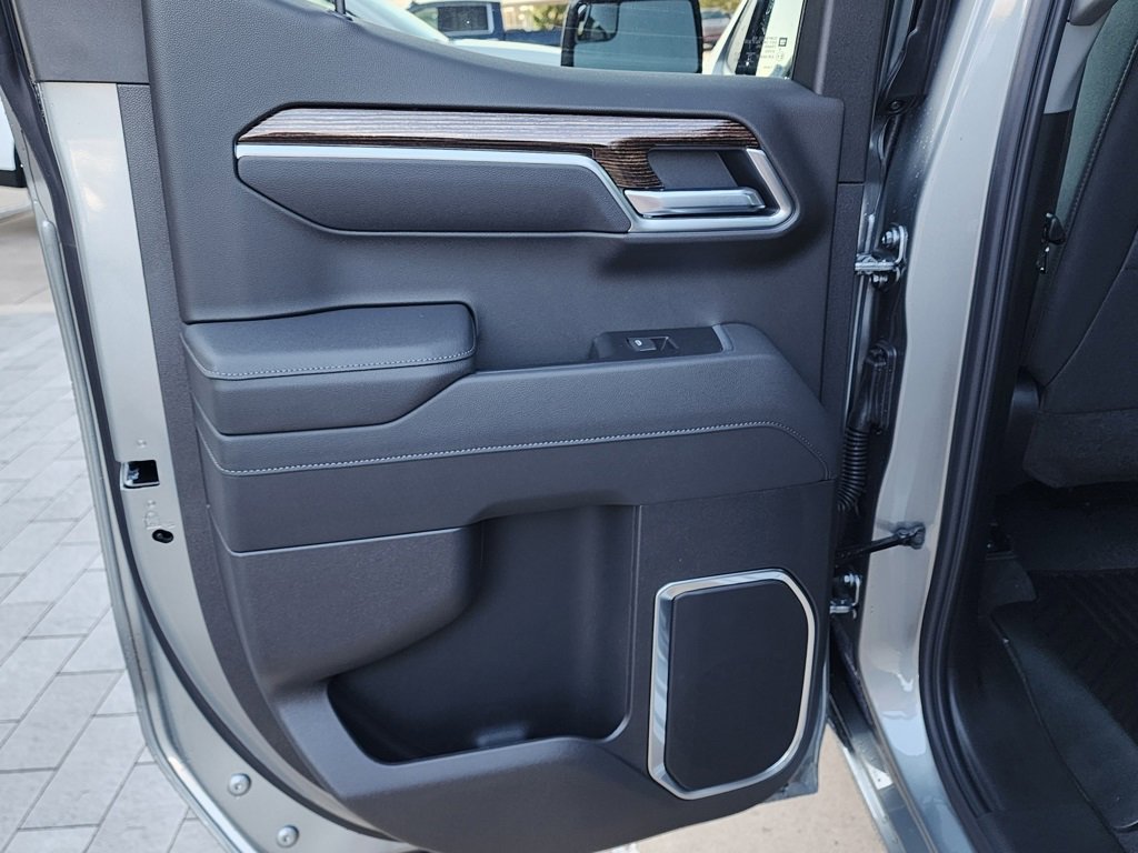 New 2026 GMC Sierra 1500 Elevation image 40