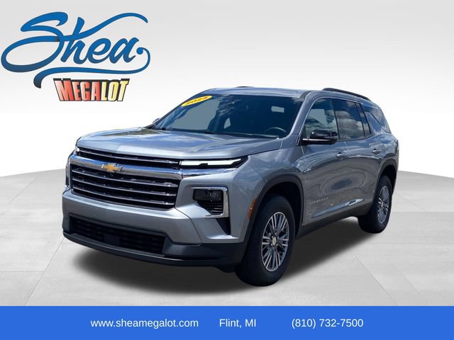 Certified 2025 Chevrolet Traverse LT w/ Driver Confidence Package AWD/4WD image 1