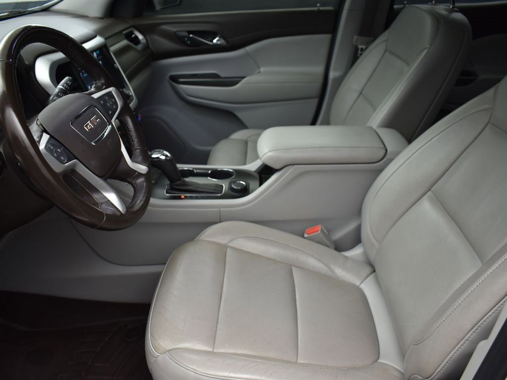 Used 2019 GMC Acadia SLT image 13
