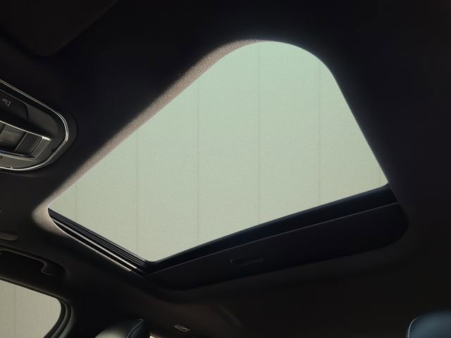 Certified 2023 Jeep Grand Cherokee Altitude AWD/4WD image 21