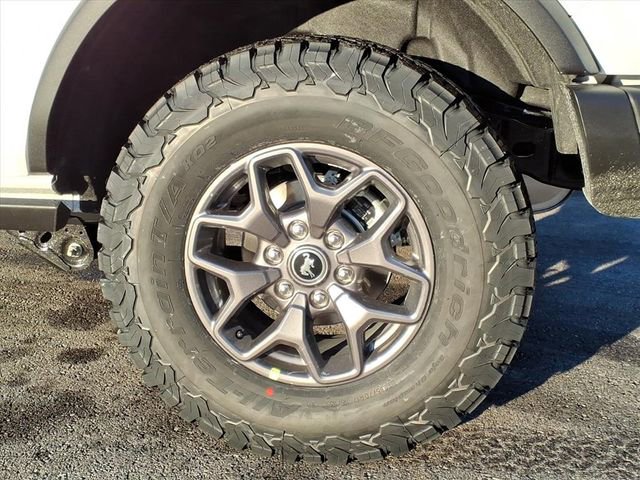 New 2025 Ford Bronco Badlands w/ Black Appearance Package image 5