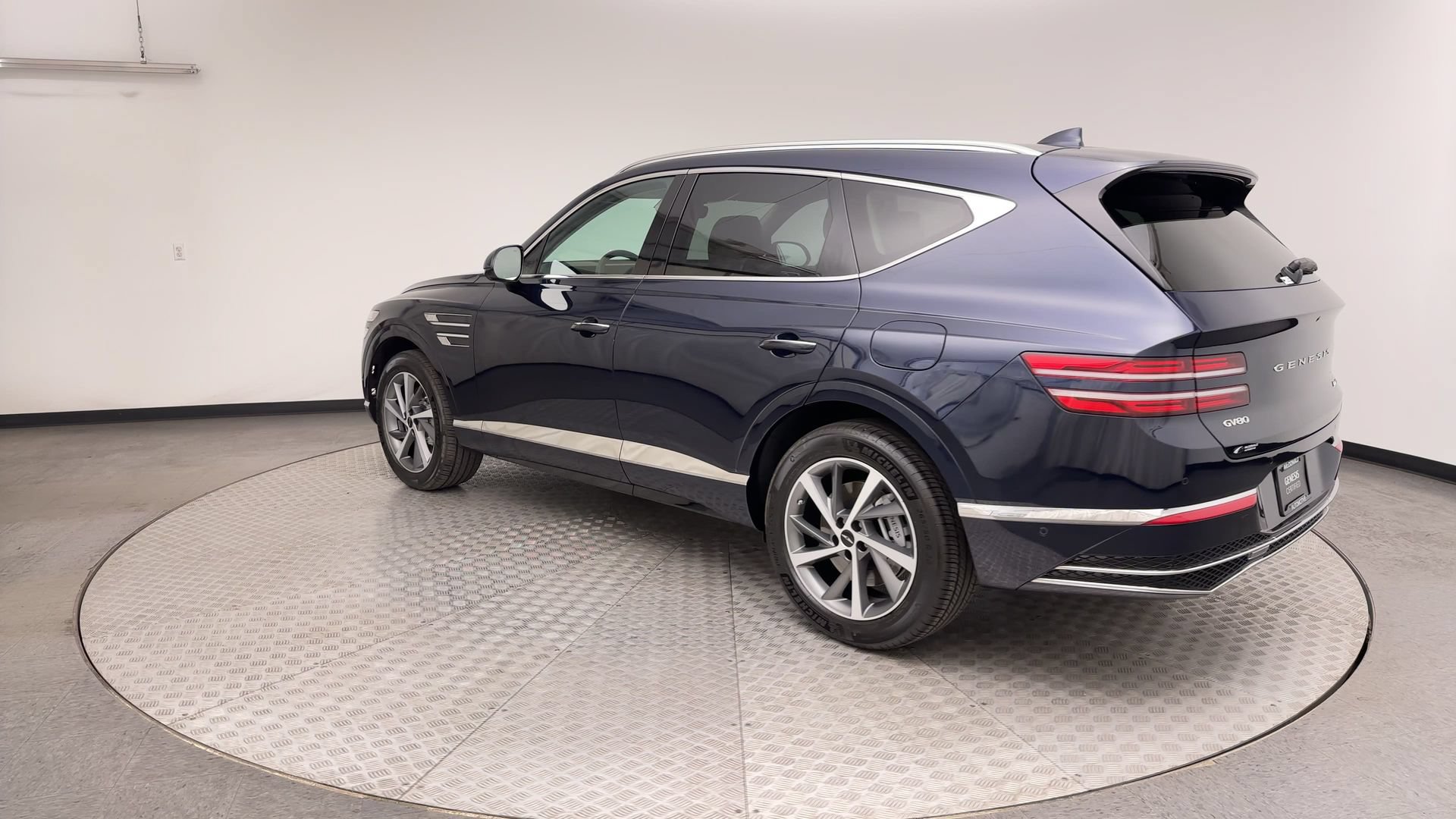 Certified 2026 Genesis GV80 3.5T Advanced AWD/4WD image 4
