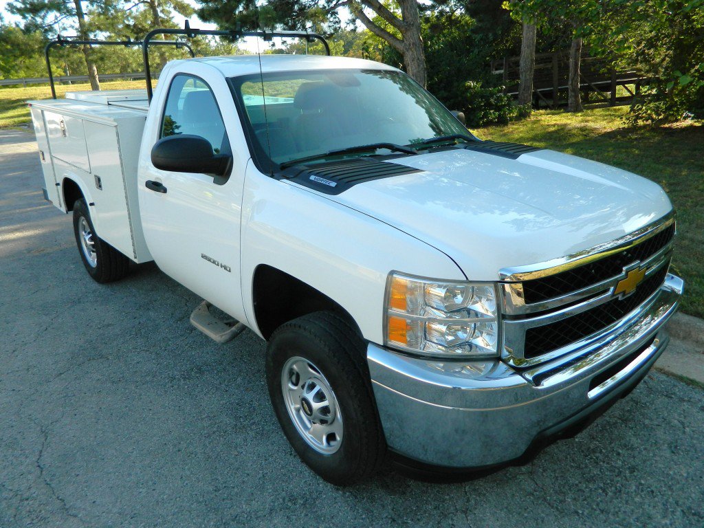 Used 2012 Chevrolet Silverado 2500 W/T RWD image 3