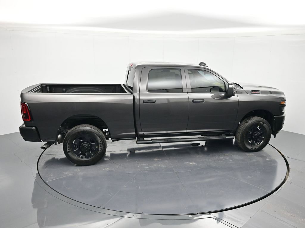 New 2026 RAM 3500 Tradesman AWD/4WD image 31