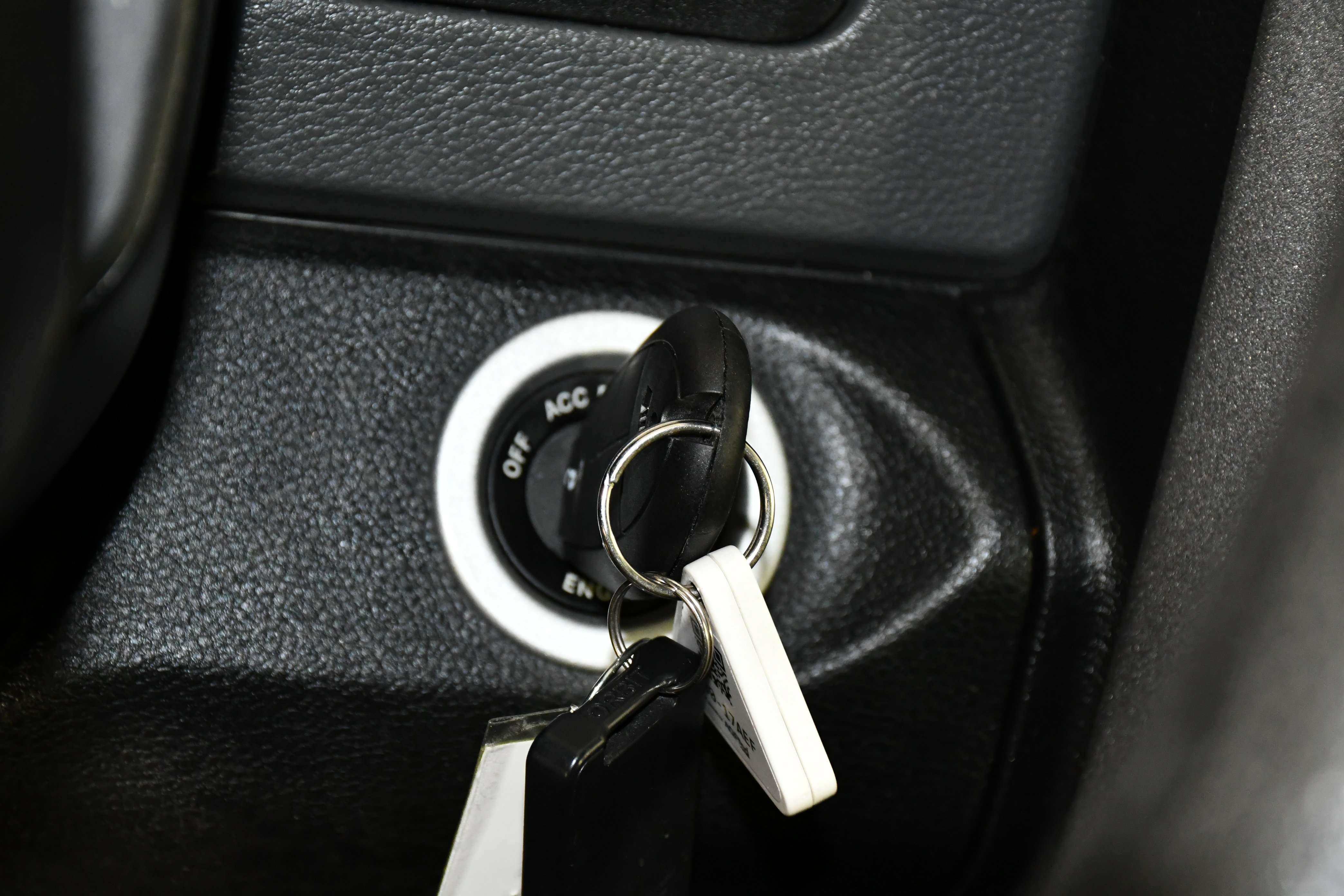 Used 2017 RAM 1500 Express w/ Express Value Package image 27