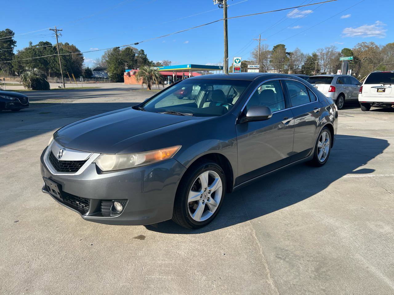 Used 2009 Acura TSX 5-Speed AT with Tech Package FWD image 2