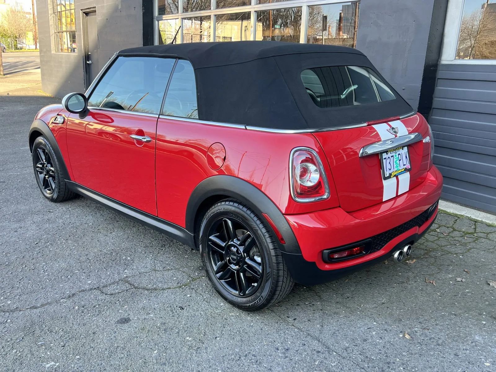 Used 2015 MINI Cooper S w/ Always Open Package image 3