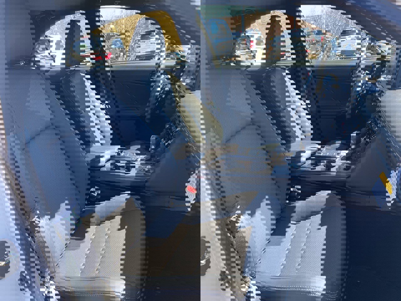 Used 2025 Lexus IS 350 F Sport w/ Accessory Package RWD image 21