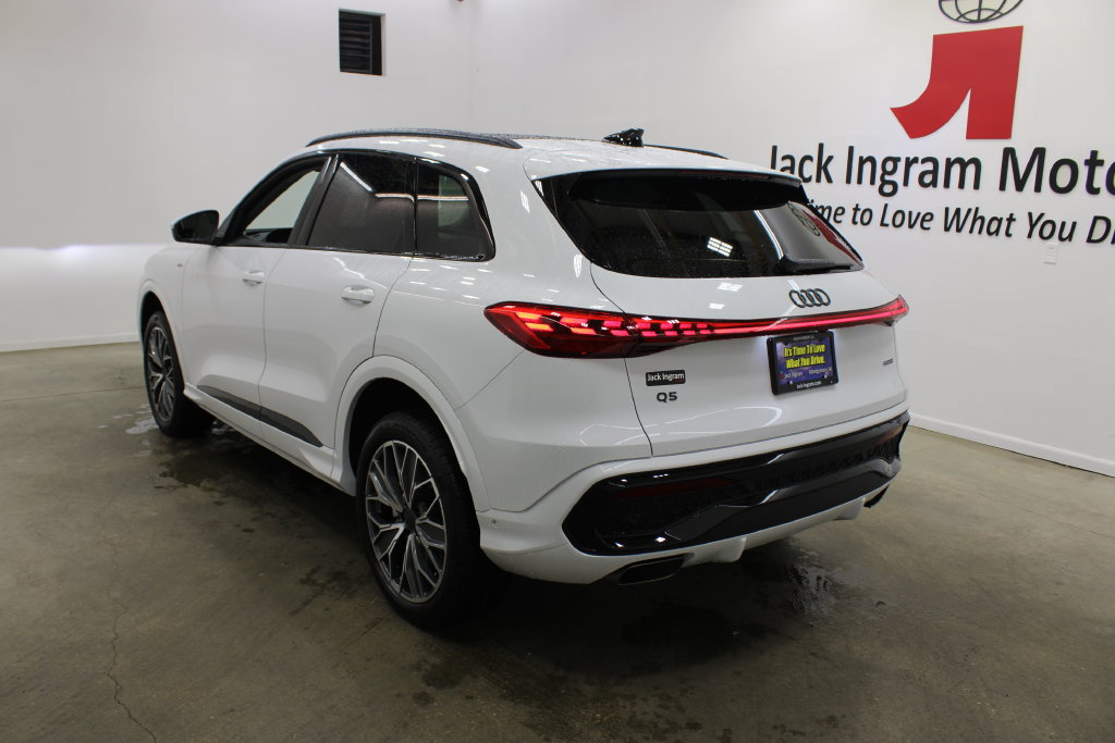 New 2026 Audi Q5 Premium Plus AWD/4WD image 3