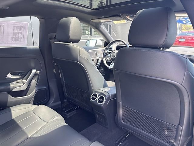 Used 2025 Mercedes-Benz CLA 250 4MATIC image 29
