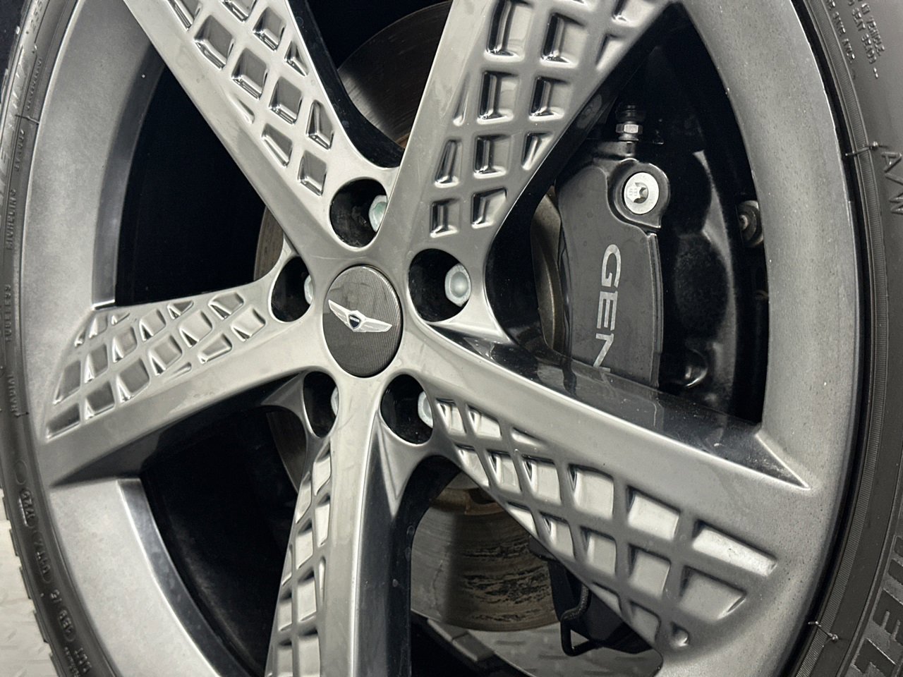 Used 2022 Genesis GV70 3.5T Sport w/ Sport Prestige Package image 5