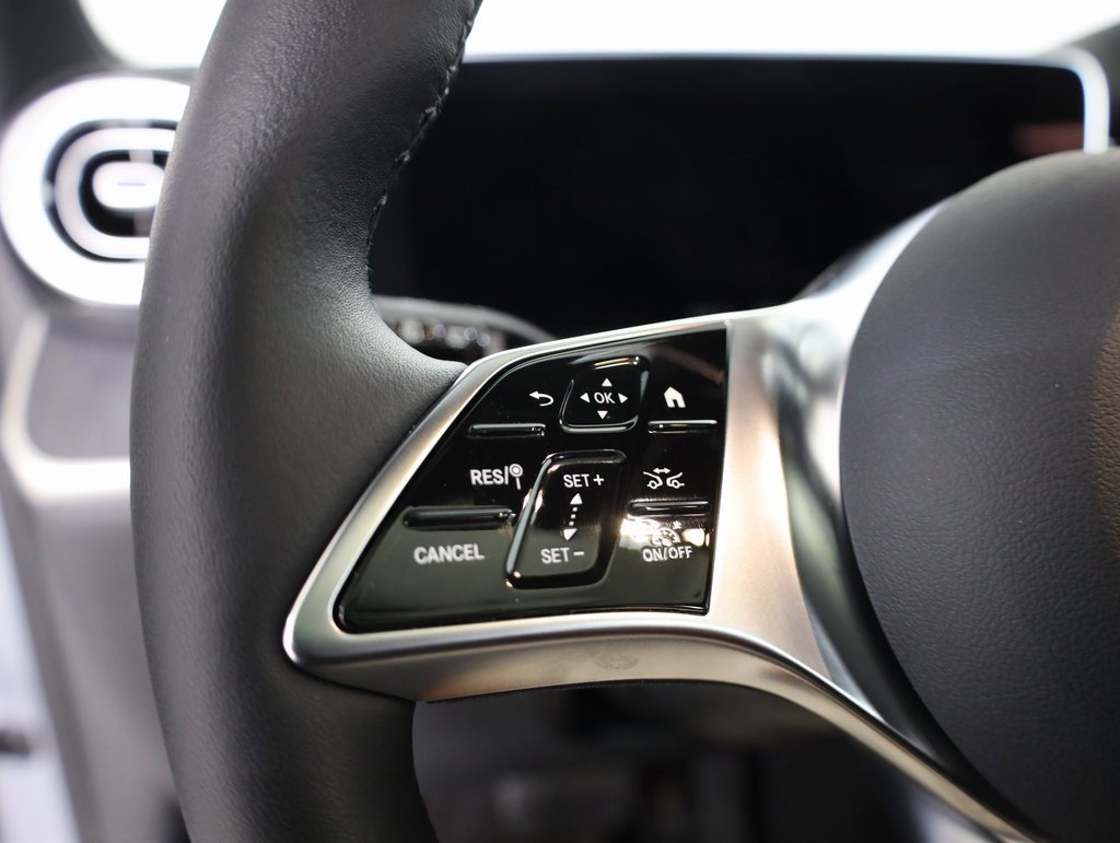 Certified 2026 Mercedes-Benz GLC 300 4MATIC image 13