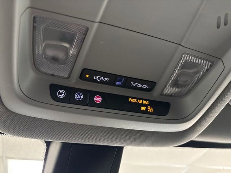 Used 2022 GMC Acadia SLE image 53