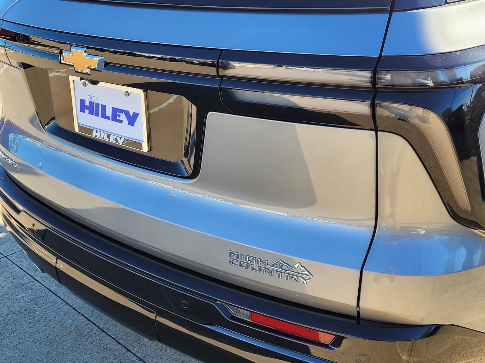 New 2026 Chevrolet Traverse High Country image 4