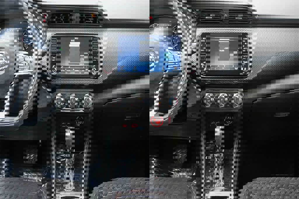 Used 2023 Nissan Kicks SV w/ Interior Electronics Package image 13