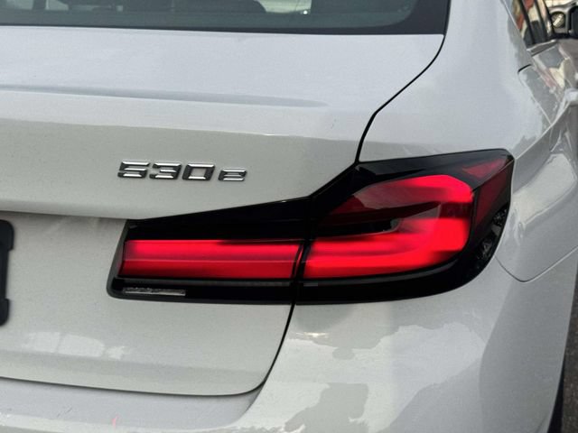 Used 2023 BMW 530e RWD image 15