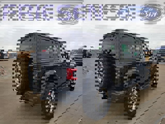 Used 2020 Jeep Wrangler Unlimited Sahara image 7