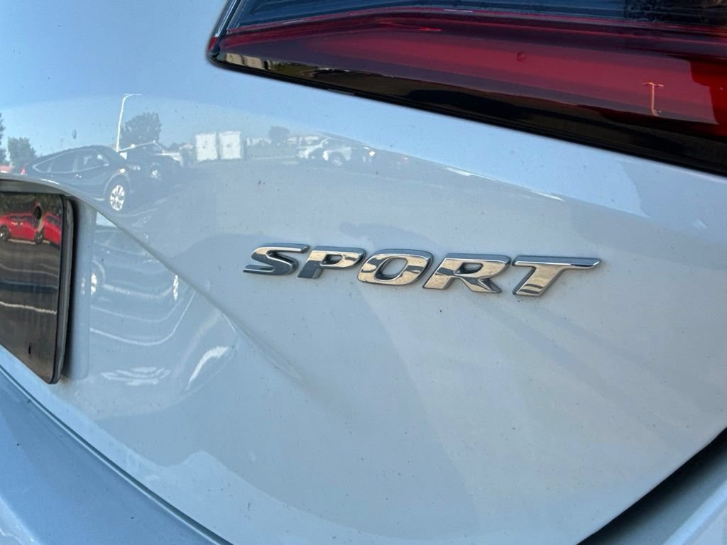 Used 2023 Honda Civic Sport image 4